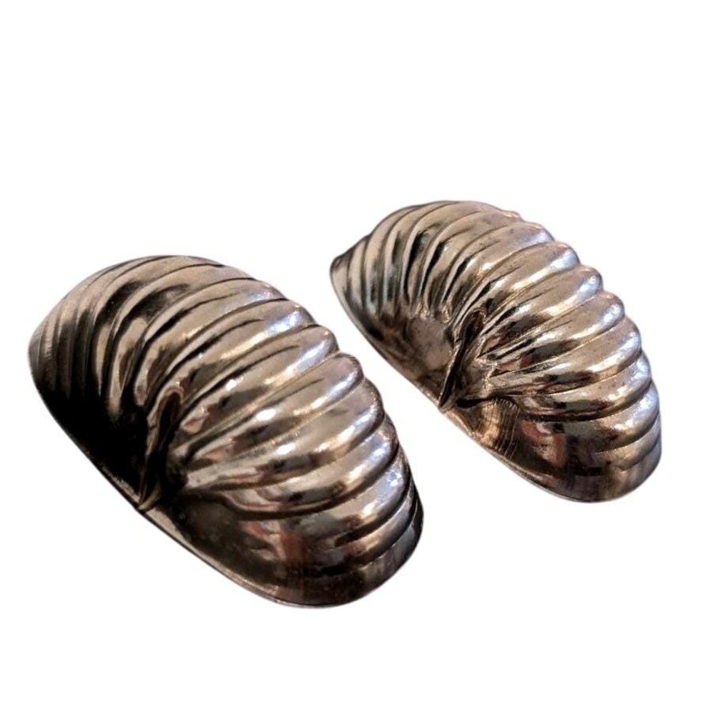 Vintage Silver Sterling Ribbed Shrimp‎ Croissant Shrimp Post Statement Earrings